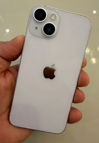 iPhone 14 128GB muito novo todo original (leia a descrição)