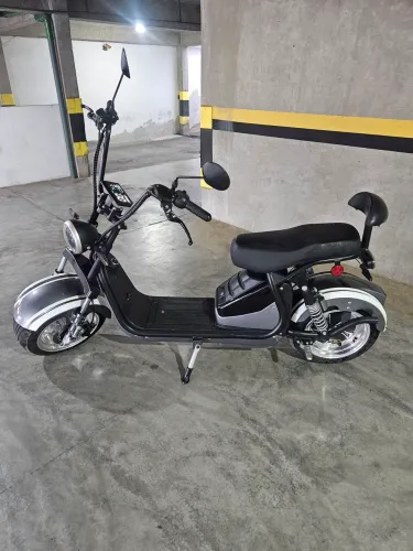 Vendo moto eletrica Único Dono