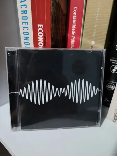 Box Arctic monkeys: AM (cd) e Live in London (DVD)