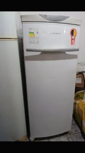 Vendo freezer Brastemp usado mais funciona perfeitamente