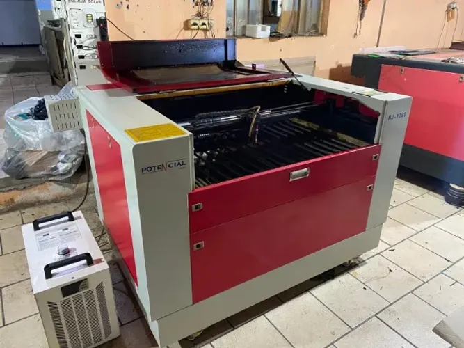 Maquina laser co2