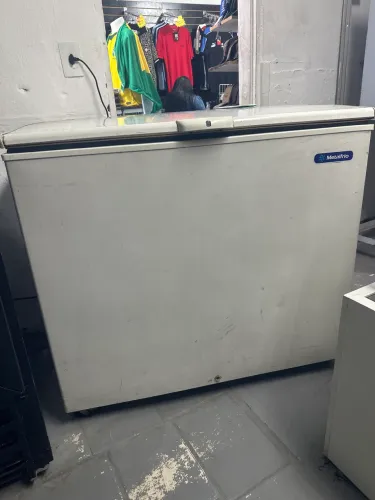 Freezer em ótimo estado congelador 