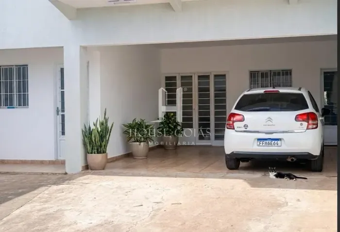 Sobrado à Venda, Residencial Recanto das Emas, Goiânia, GO