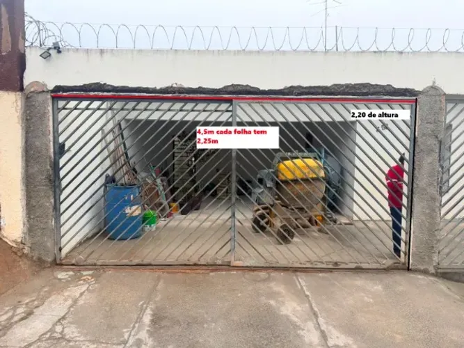 Portão Grande e Portão Social