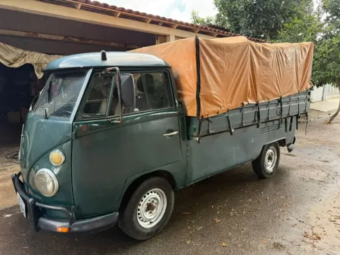 Volkswagen Kombi Standard/ Luxo/ Serie Prata 1976