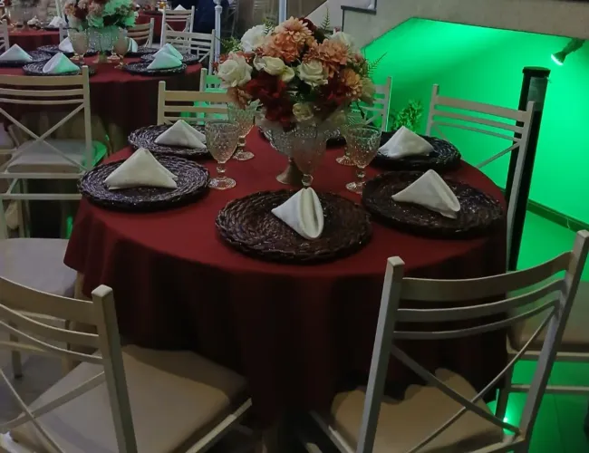 TOALHAS PARA BUFFETS E EVENTOS