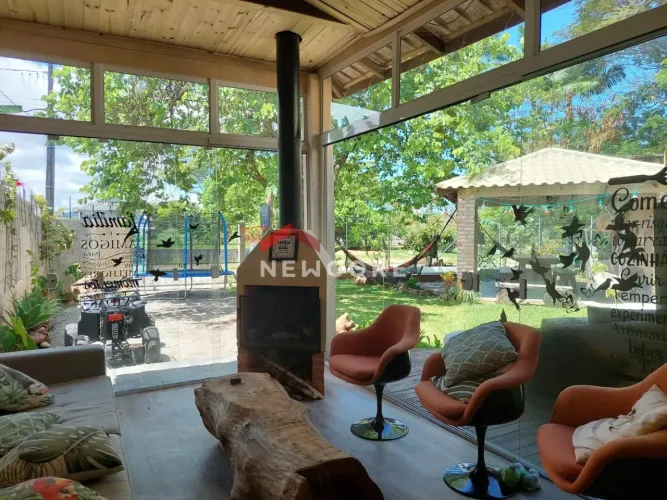 Casa em Avenida dos Pinheirais - Daniela - Florianópolis/SC