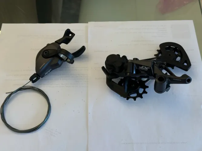 Câmbio + Alavanca Shimano Deore XT M8100 ( Novo)