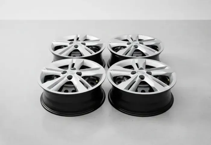 Rodas 16 kicks