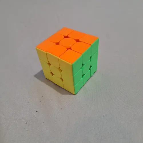 Cubo mágico profissional 3x3