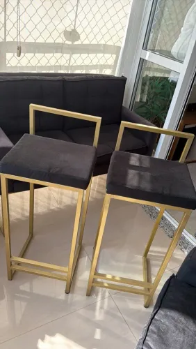 Duas Banquetas alta