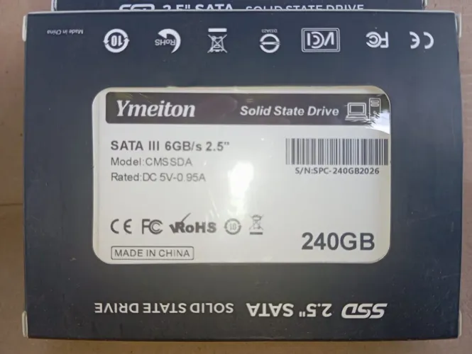 SSD 240gb na caixa