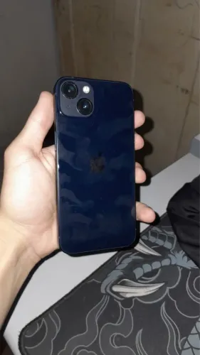 iPhone 13 - 128gb
