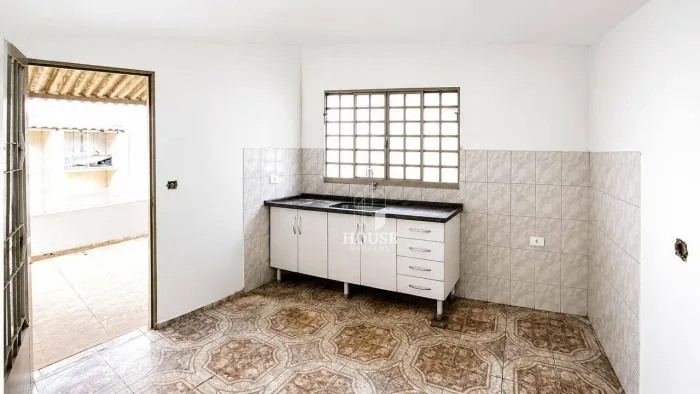 Edícula com 1 dormitório para alugar, 75 m² por R$ 1.282,00/mês - Jardim Ipê IV - Mogi Gua