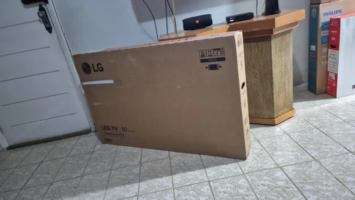 [**oferta**] smart TV LG 50 polegadas 4k lacrada na caixa+ 12 meses garantia+nota fiscal!!