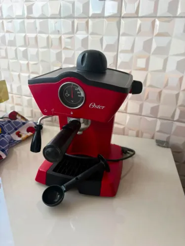 Kit Espresso Oster + Moedor De'Longhi