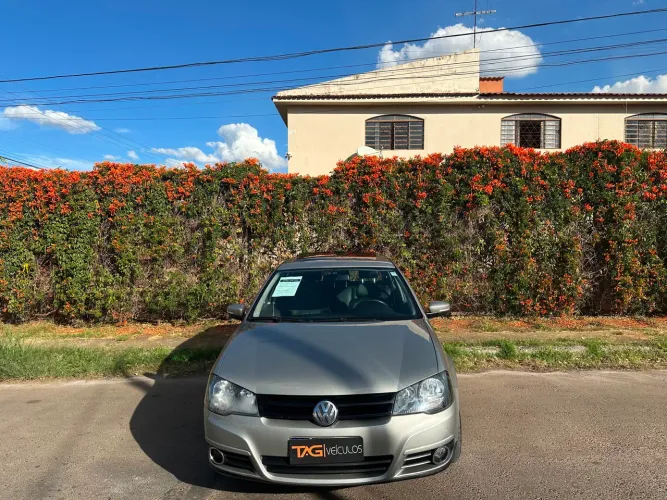 Volkswagen Golf Sportline 1.6 MI Total Flex 8V 4P 2014