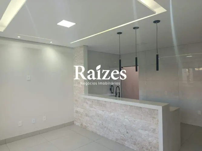 Casa com 2 quartos sendo 1 suíte na Região Sul em Uberlândia