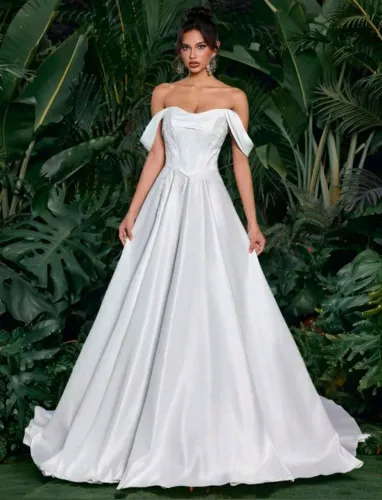 Vestido de Noiva acetinado tomara que caia com manga ciganinha