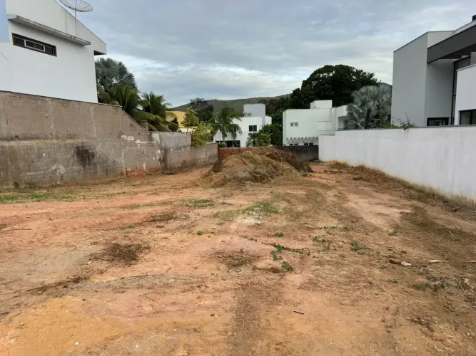 lote no condomínio  em Aldeia do Lago - Coronel Fabriciano - MG