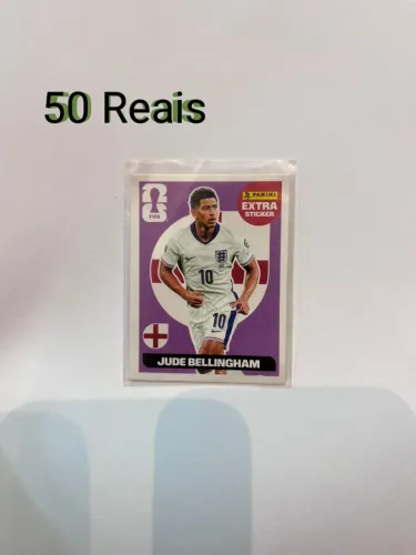 Kit 2 figurinhas legends Bordô