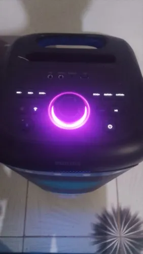 Vendo caixa de som nova com nota fiscal de loja