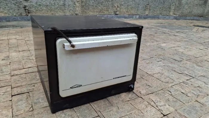 Forno à Gás Dako Couraçado - usado - funcionando - nao faço envio 