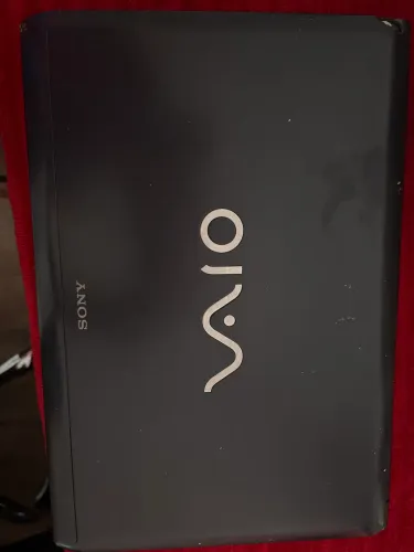 Notebook Sony - Modelo PCG-51212x