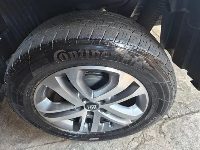 Pneus Continental 225 60 17