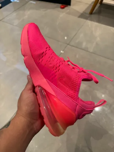 Nike Air Max 270