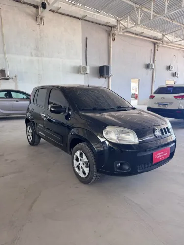 Fiat Uno Vivace Celeb. 1.0 EVO F.flex 8V 5P 2012
