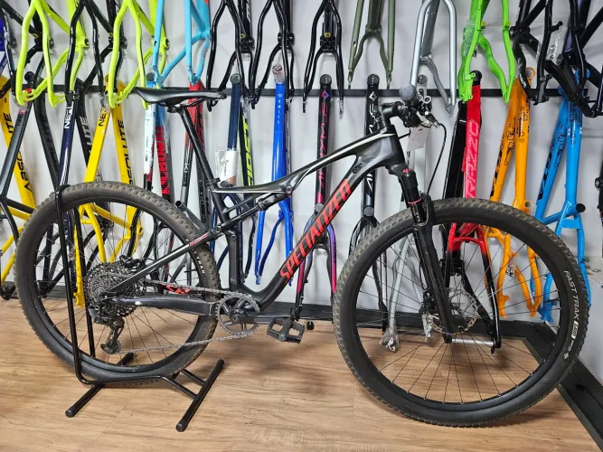 Bike Specialized Epic Full Carbon Tamanho: M
