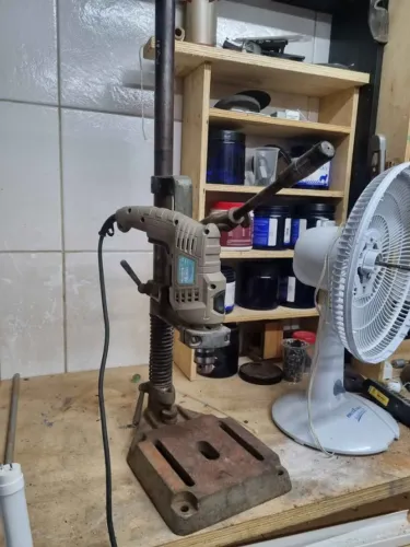 ADAPTADOR DE FURADEIRA DE COLUNA EM FERRO FUNDIDO