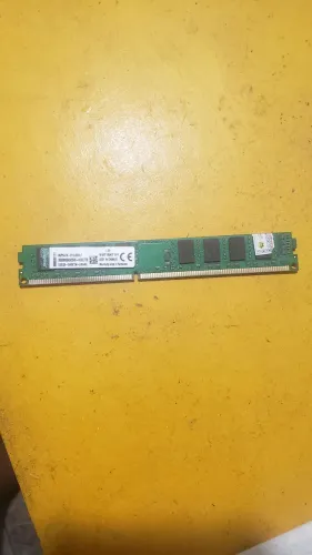 MOMORIA DDR3 4GB KINGISTOM FREQUENCIA 1600
