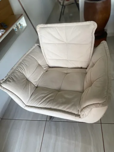 VENDE-SE POLTRONA