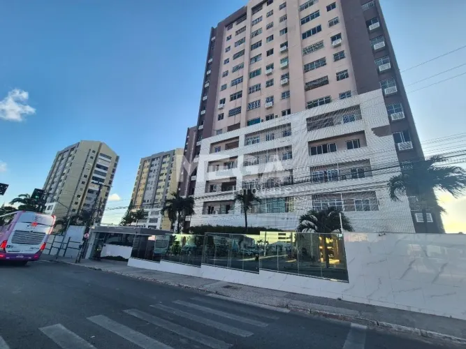 Apartamento com 3 quartos no bairro Presidente Kennedy em Fortaleza, CE