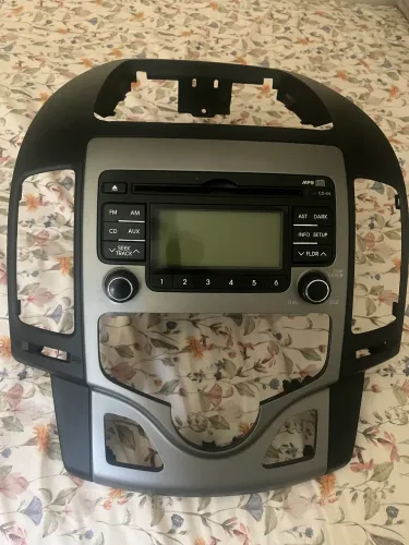 Rádio e moldura i30 - Ar Digital