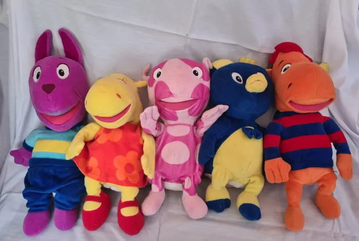 COLEÇÃO BACKYARDIGANS PELÚCIA FANTOCHE ORIGINAL Butterfly