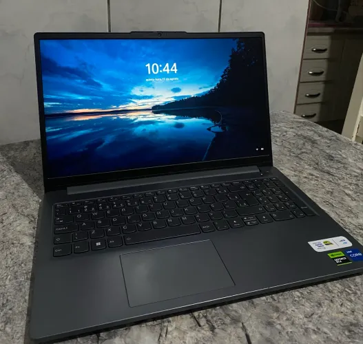 Notebook Gamer Lenovo LOQ