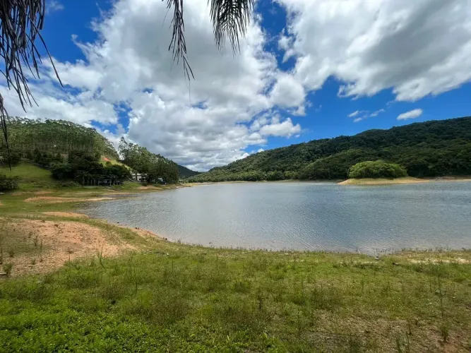 Terreno na BARRAGEM ALTO PALMEIRAS - Rio dos Cedros