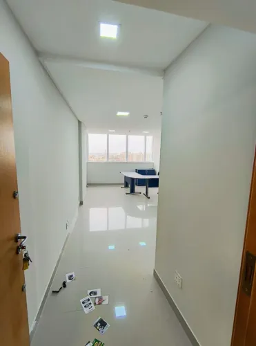 Sala comercial para locação no Shopping Mont Serrat 