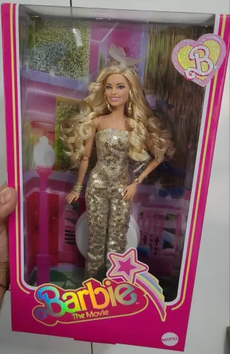 Barbie The Movie Margot Robbie Macacão Dourado Gold Disco Nova Na Caixa