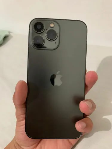 iPhone 13 Pro Max 128GB Grafite | 96% de Bateria | Excelente Estado | R$ 2.650