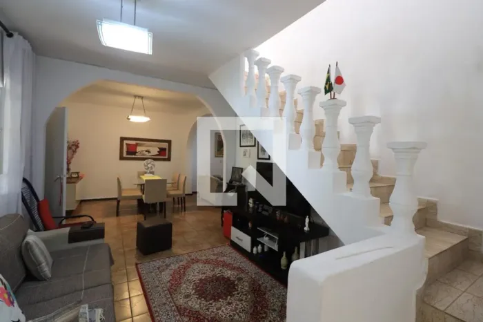 Casa à Venda - Vila Carrão, 4 Quartos, 160 m2