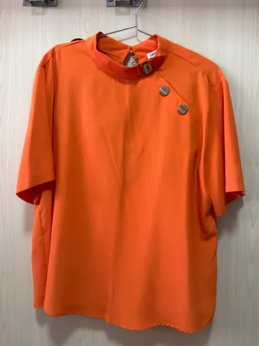 Blusa Laranja Gregory