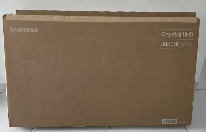 Smart TV 58" Samsung Crystal UHD 4K U8500F 2025
