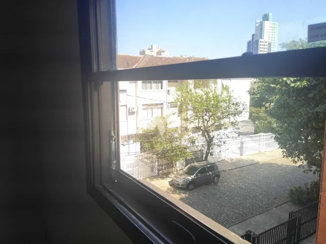 Apartamento próximo à praia na Ponta da Praia/ Santos - SP