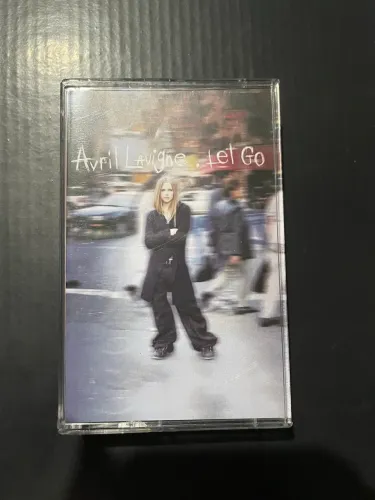 K7 Avril Lavigne