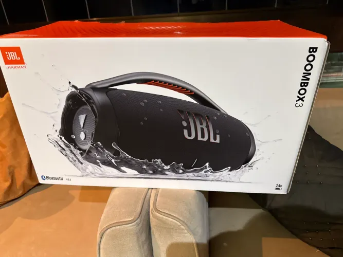 Caixa nunca usada zera JBL
