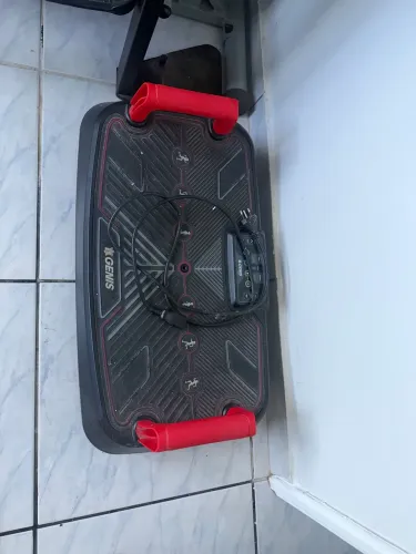 Plataforma vibratória Polishop